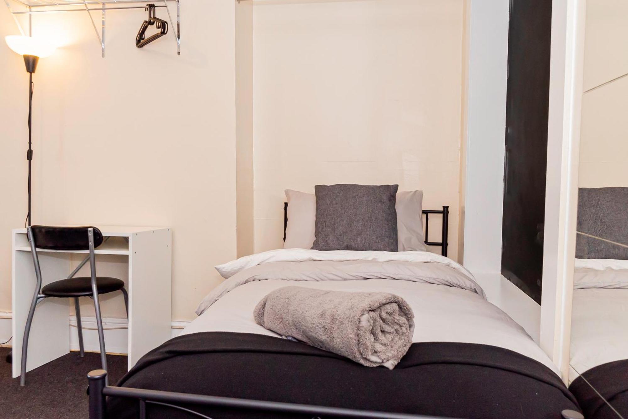 Shirley House 5, Guest House, Self Catering, Self Check In With Smart Locks, Use Of Fully Equipped Kitchen, Close To City Centre, Ideal For Longer Stays And Fawley Contractors Southampton Exterior foto