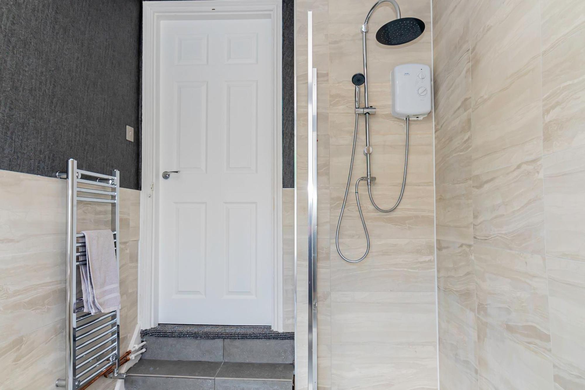 Shirley House 5, Guest House, Self Catering, Self Check In With Smart Locks, Use Of Fully Equipped Kitchen, Close To City Centre, Ideal For Longer Stays And Fawley Contractors Southampton Exterior foto