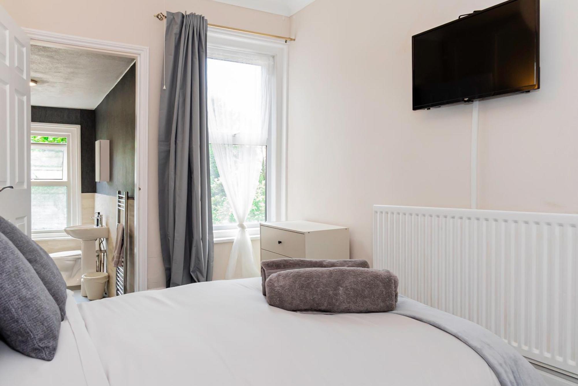 Shirley House 5, Guest House, Self Catering, Self Check In With Smart Locks, Use Of Fully Equipped Kitchen, Close To City Centre, Ideal For Longer Stays And Fawley Contractors Southampton Exterior foto