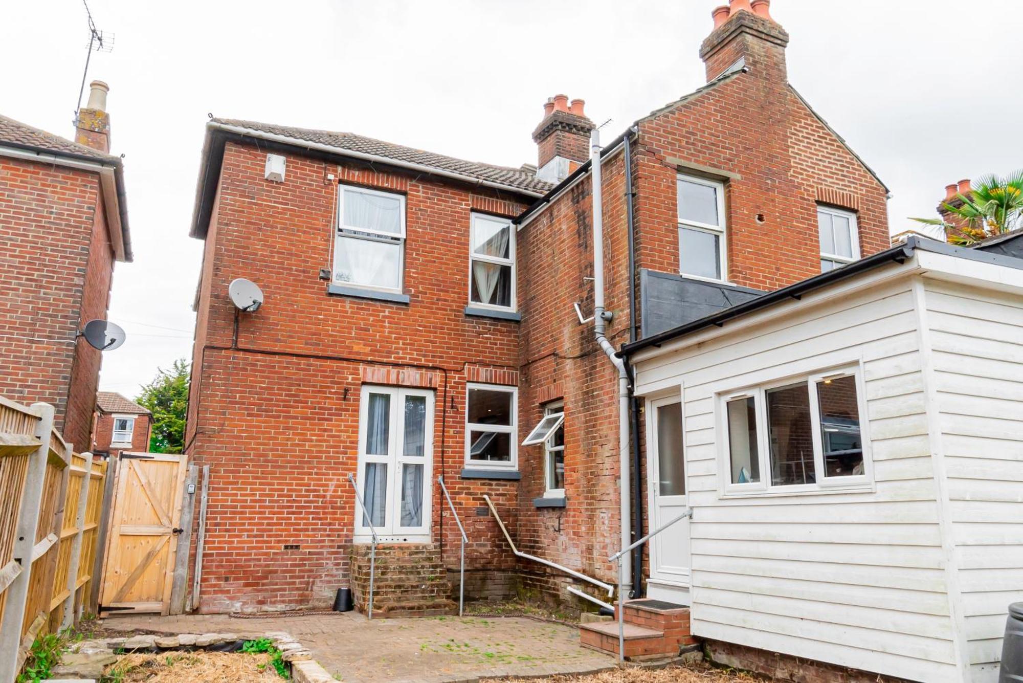 Shirley House 5, Guest House, Self Catering, Self Check In With Smart Locks, Use Of Fully Equipped Kitchen, Close To City Centre, Ideal For Longer Stays And Fawley Contractors Southampton Exterior foto